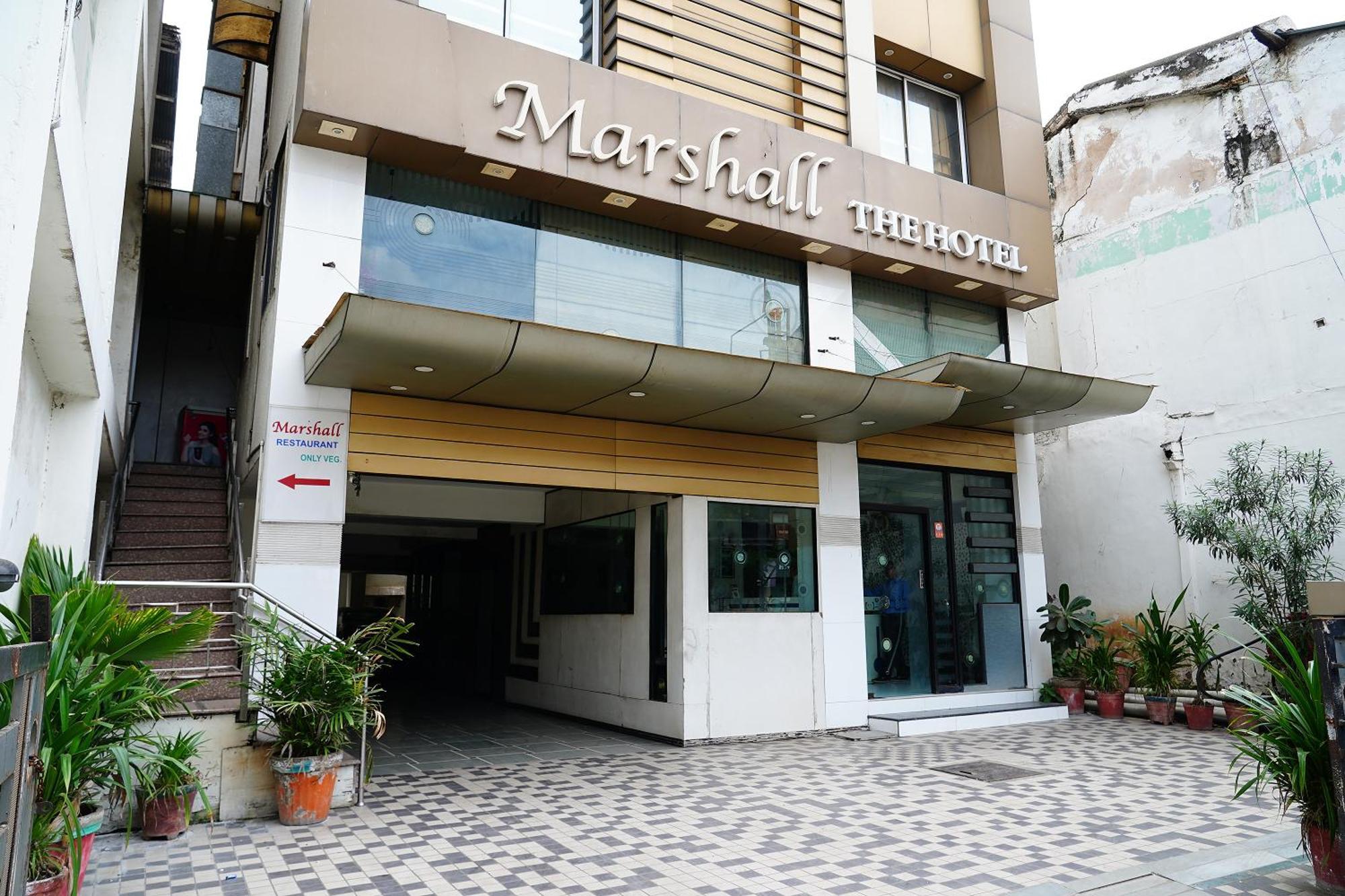 Marshall The Hotel Ahmedabad Exterior photo